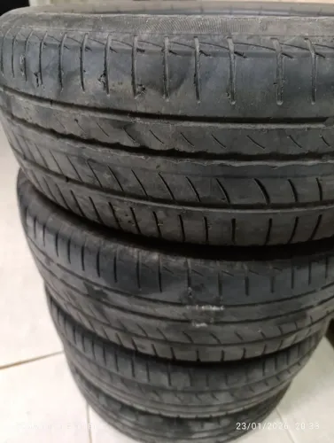 Vende-se 4 pneus 195/60/16 , em ótimo 100,00 cada .estado  