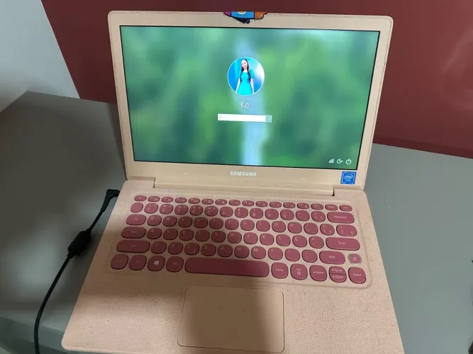 Vendo NOTEBOOK SAMSUNG