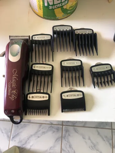 Máquina de corta cabelo,podemos negociar o preço 