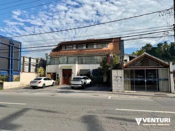Casa comercial a venda, 680 m² por R$ 1.980.000 - Vila Nova - Blumenau/SC