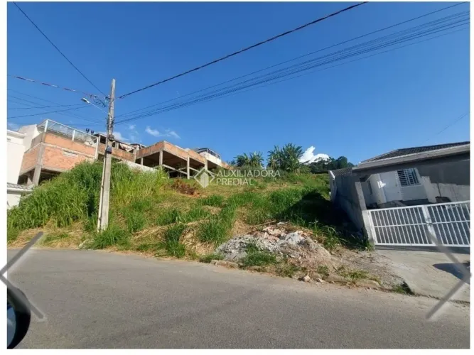Terreno 333m² Escriturado em Palhoça/SC | Ideal para 2 Sobrados
