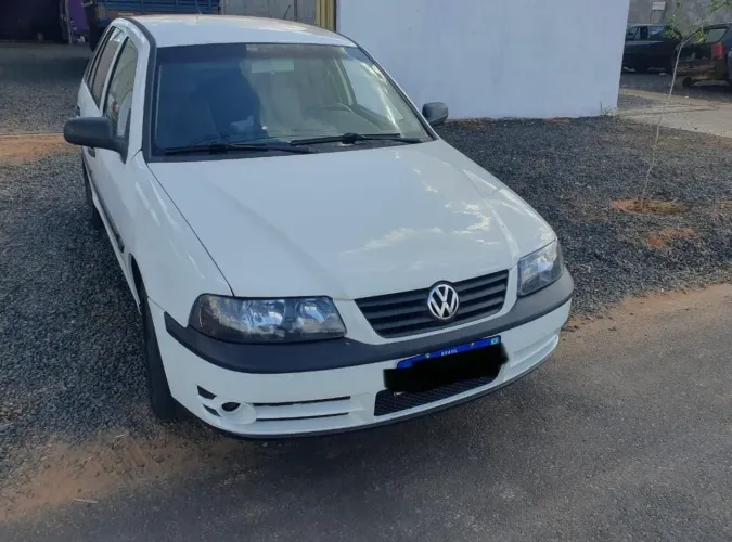Volkswagen Gol Geração III Power 1.6 MI Total Flex Mec. 4P 2003