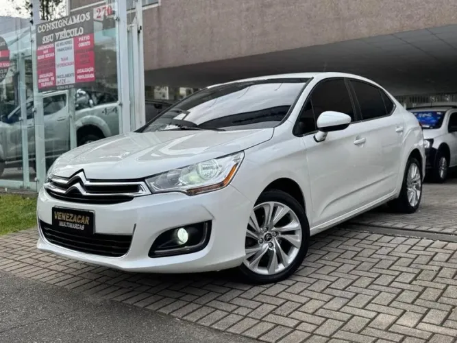 Citroen C4 Lounge Tendance 2.0 Flex 4P Mec. 2014