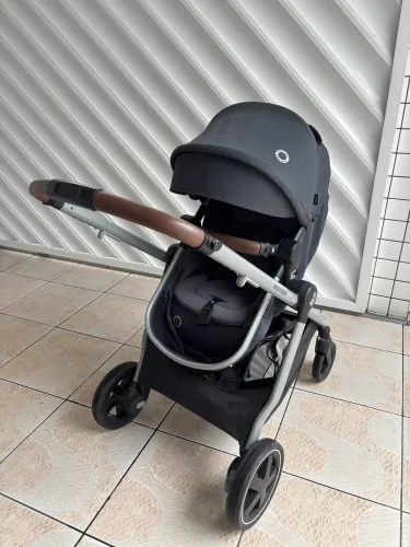 Carrinho Maxi Cosi Anna 2 Trio - com moisés e bebê conforto