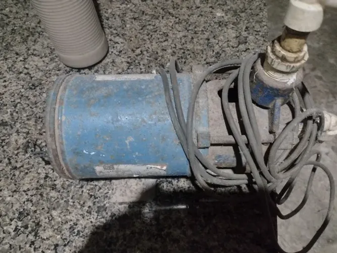 bomba Dagua 1/2cv graxeta para furar poço