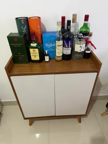 Bar para sala - aparador 