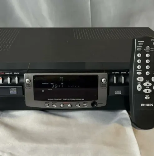 Leitor e Gravador de CD PHILIPS com controle