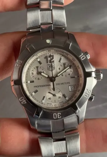 Relógio Tag Heuer 2000 Exclusive CN1111 39mm