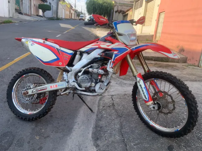 HONDA CRF 250X (trilha enduro)