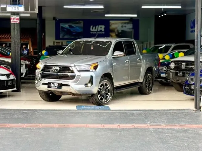 Toyota Hilux CD SRX 4X4 2.8 TDI 16V Diesel Aut. 2021