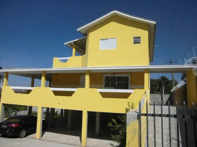 Caçapava ? Chácara ampla e completa, ideal para moradia, lazer ou investimento em locação