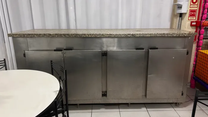 Doação balcão refrigerado 