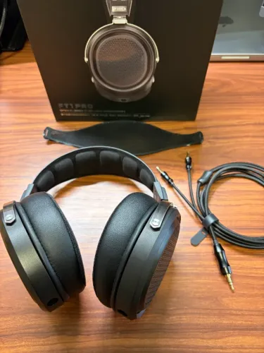 Headphone Fiio FT1 Pro + Brindes