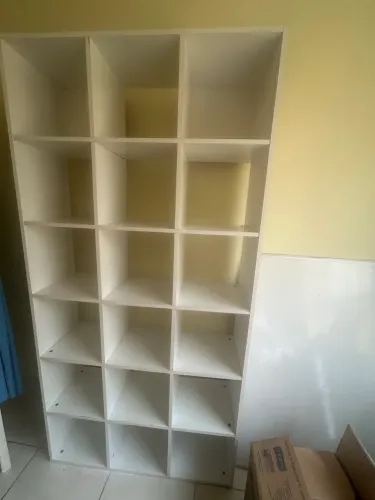 Estante 12 nichos em MDF