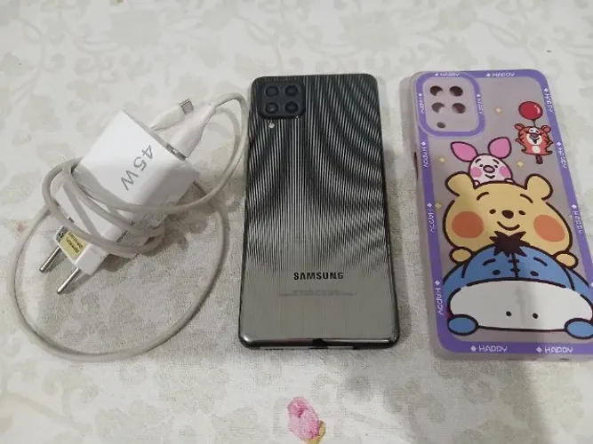 Celular com nota,unico dono em ótimo estado