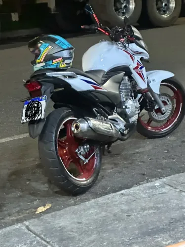 Honda CB 300r/ 300r Flex 2011