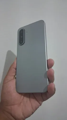 Samsung A17 5g 258g 