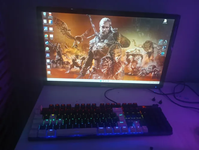 Pc completo AMD Ryzen 3200g a320m 8 GB DDR4 Ssd240gb