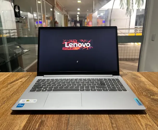 Notebook Lenovo ideapad 1| Core i3 12°geração | 8GB RAM | SSD 256GB | Novíssimo