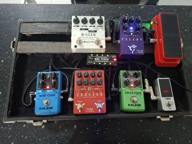 Kit de Pedais de Guitarra