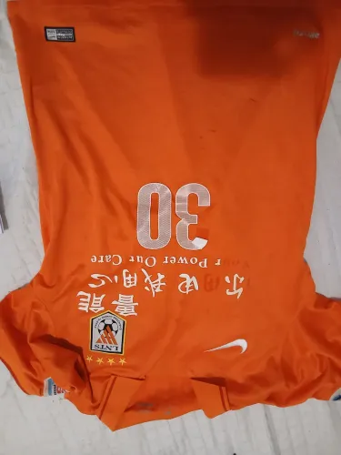 Camisa Shandong Luneng Taishan Football Club
