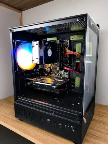 PC Gamer i5 7a / 8 GB DDr4 / 240 GB SsD / 4 GB Placa de Video / 500 Watts Fonte / Gab Game