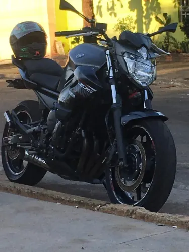 Xj6 N
