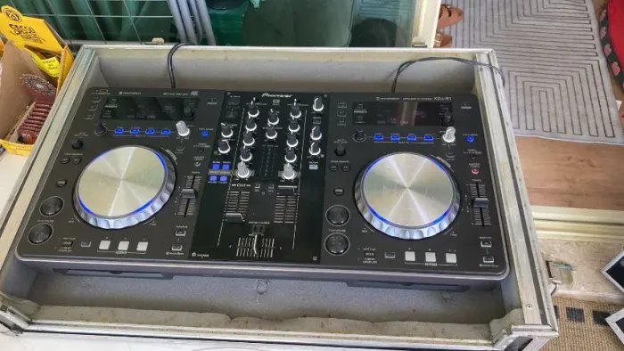 controladora xdj r1