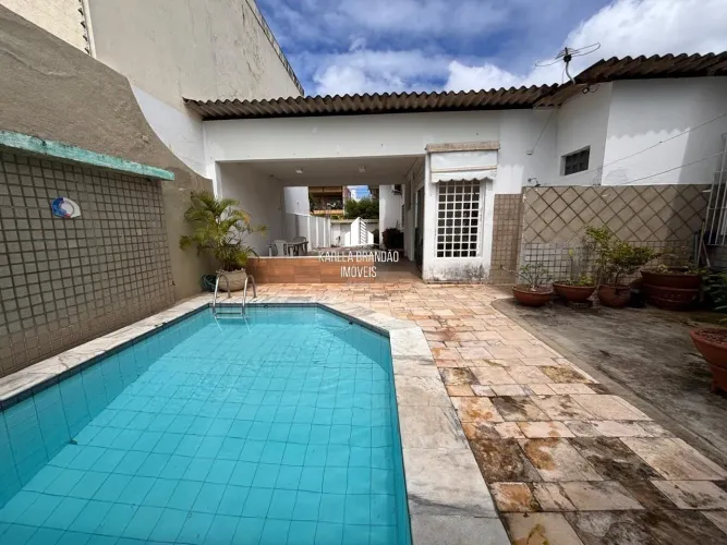 CASA RESIDENCIAL em NATAL - RN, BARRO VERMELHO