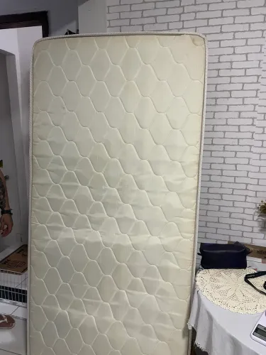 Cama box solteiro, perfeito estado