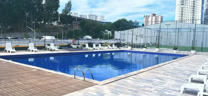 Apto. próximo a Estação CPTM - 2 dorms, 1 gar, lazer de clube