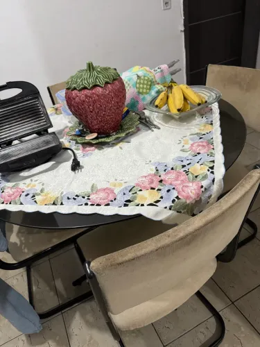 Mesa de Vidro 4 lugares