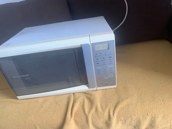 VENDO MICROONDAS