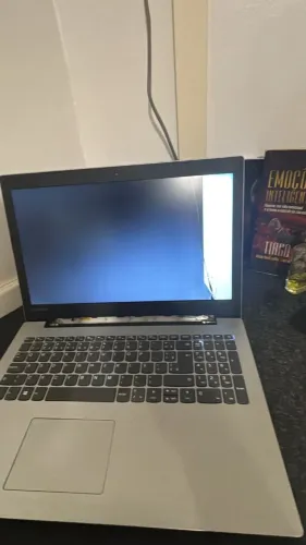 Notebook Lenovo Ideadpad 330 15IKBR - Core i5 -8geraçao - LEIA