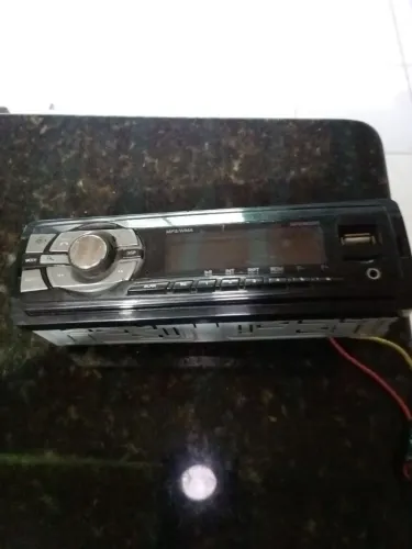 Rádio pósitron 