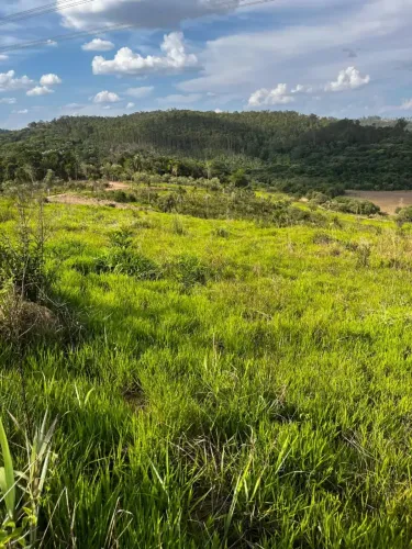 Terreno em Atibaia: Local Tranquilo e Perfeito para Seu Novo Lar!