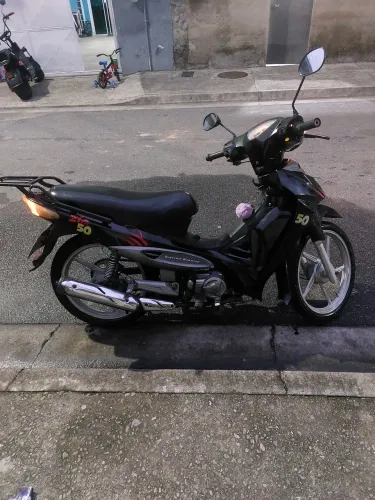 Vendo moto 50cc