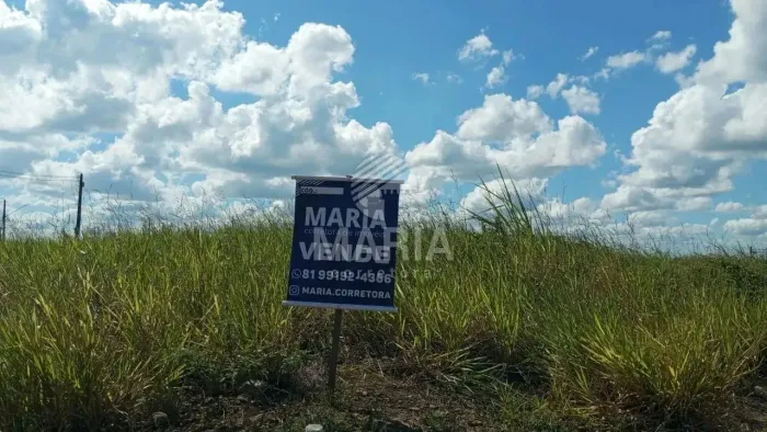 Lote à venda no condomínio Baronesa da Serra em Gravatá/PE!