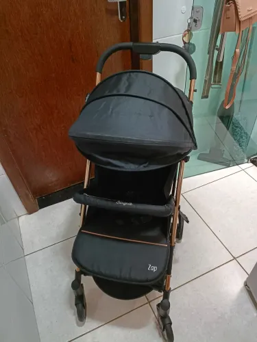 Carrinho de bebê borigotto