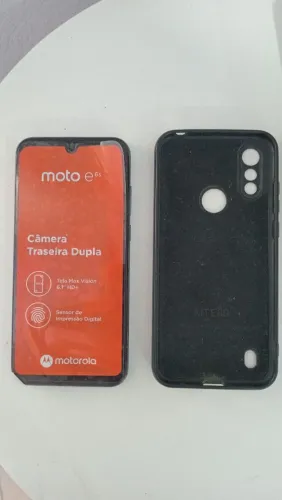Celular Moto E6S
