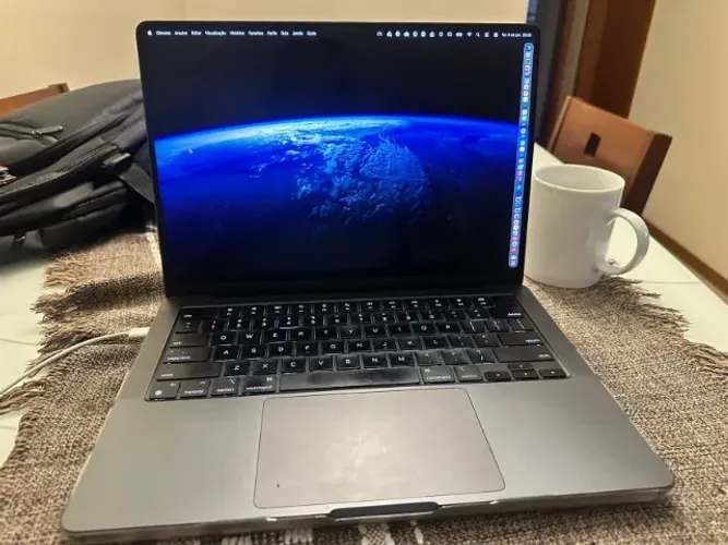 MacBook Pro 14" M3 Max | 36GB RAM | 1TB SSD | Estado Impecável