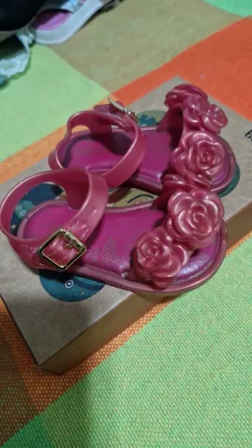 Melissa flor rosa, tam 17/18, velcros perfeitos