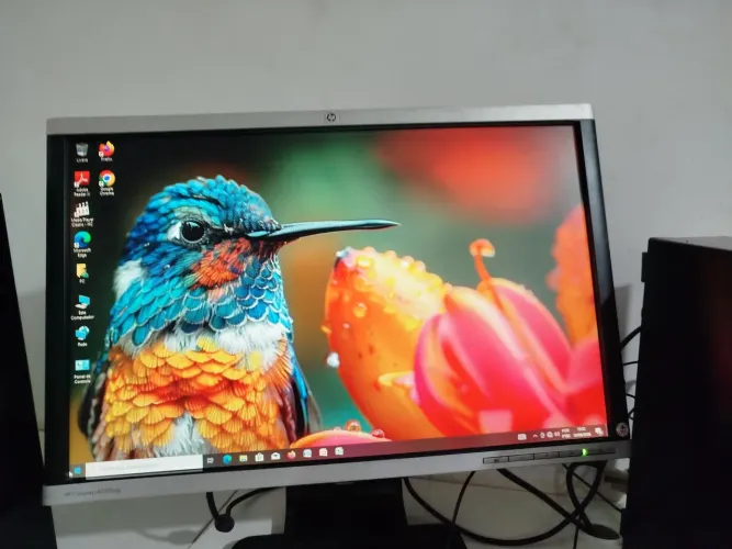 Monitor HP 22P LA22O5wg