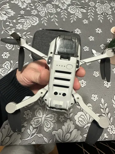 Drone Dji Mini 4k - ac cartão 12x