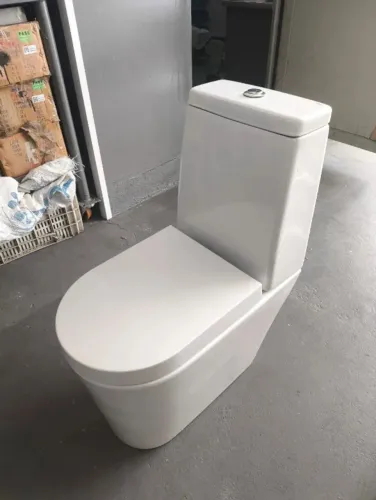 Vaso Sanitário DECA Com Caixa Acoplada + Assento Soft Close - Semi Novo