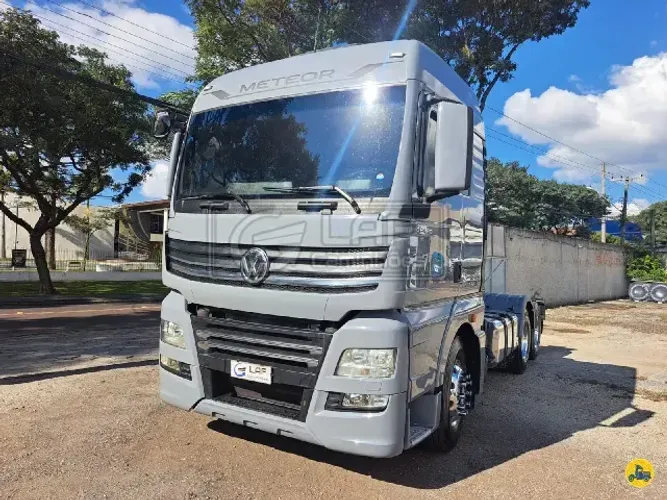 Vw 28.480 meteor 6x2 automático