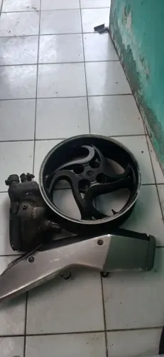 Roda cb 1000r original