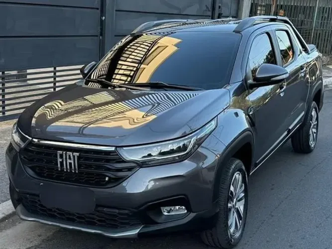 Fiat Strada Volcano 1.3 Flex 8V CD 2024