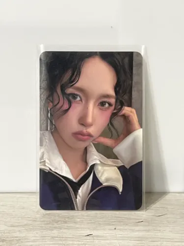 Photocard mina oficial strategy