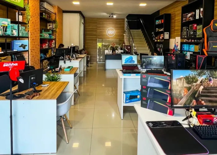 Passagem de Ponto Comercial loja de informática acessórios celulares e games em São Paulo.